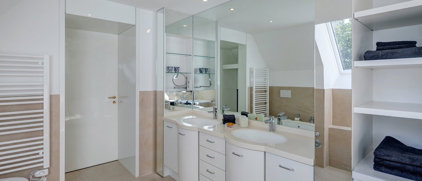 Dachterrassenwohnung München Menterschwaige 03 Badezimmer 11267