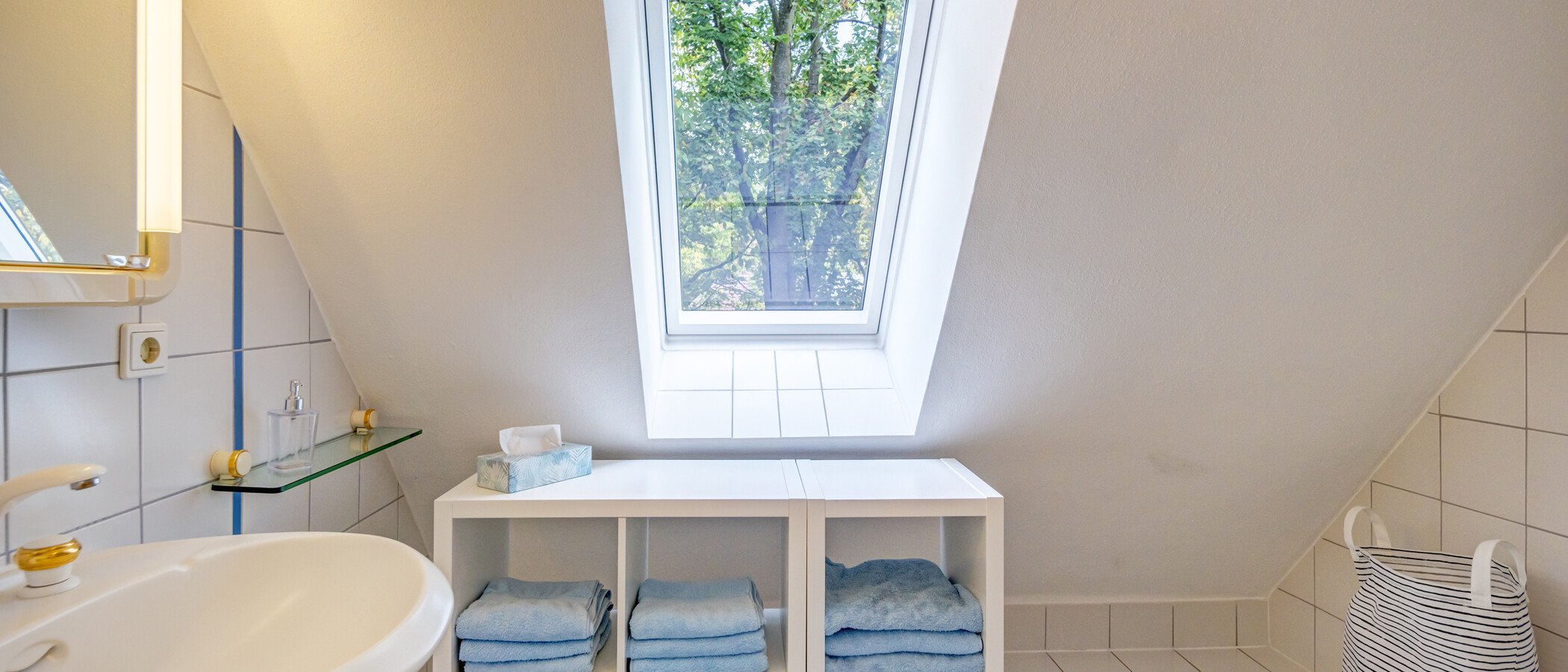 Dachterrassenwohnung München Menterschwaige 03 2. Badezimmer 11267