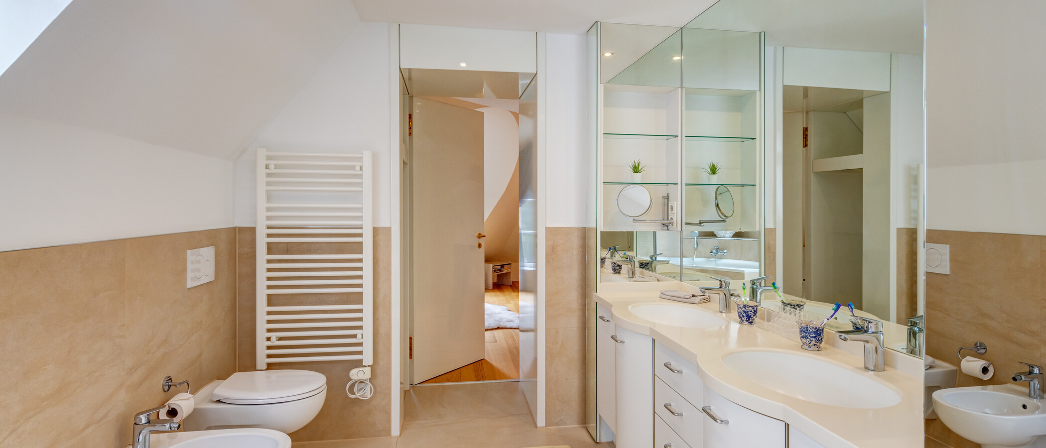 Dachterrassenwohnung München Menterschwaige 02 1. Badezimmer 11267