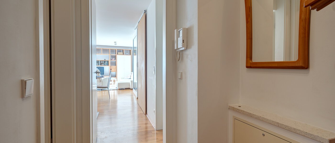 Wohnung München Glockenbachviertel 01 Flur/Gang 11275