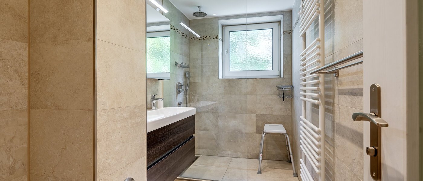 Wohnung München Parkstadt Bogenhausen 01 Badezimmer 11276