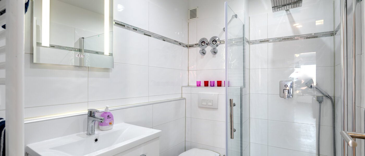 Wohnung München Sendling 01 2. Badezimmer 11282