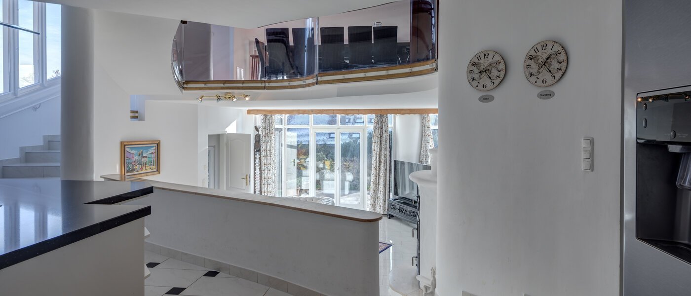 Einfamilienhaus Starnberg 06 Flur/Gang 11331