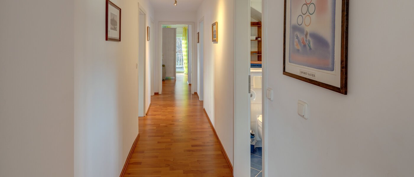 Einfamilienhaus Starnberg 07 Flur/Gang 11331