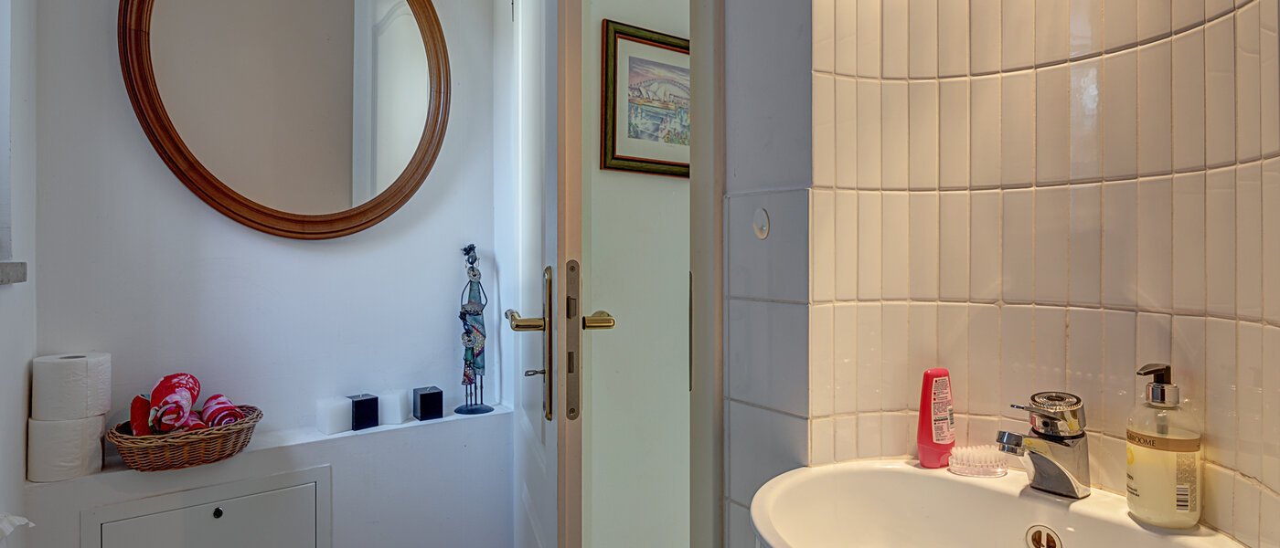 Einfamilienhaus Starnberg 01 Gäste-WC 11331