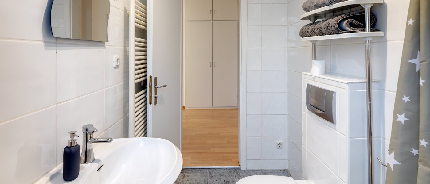 Wohnung Ottobrunn 02 Badezimmer 11332