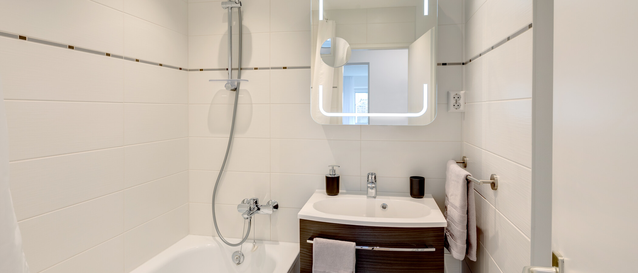 Wohnung München Johanneskirchen 01 Badezimmer 11347