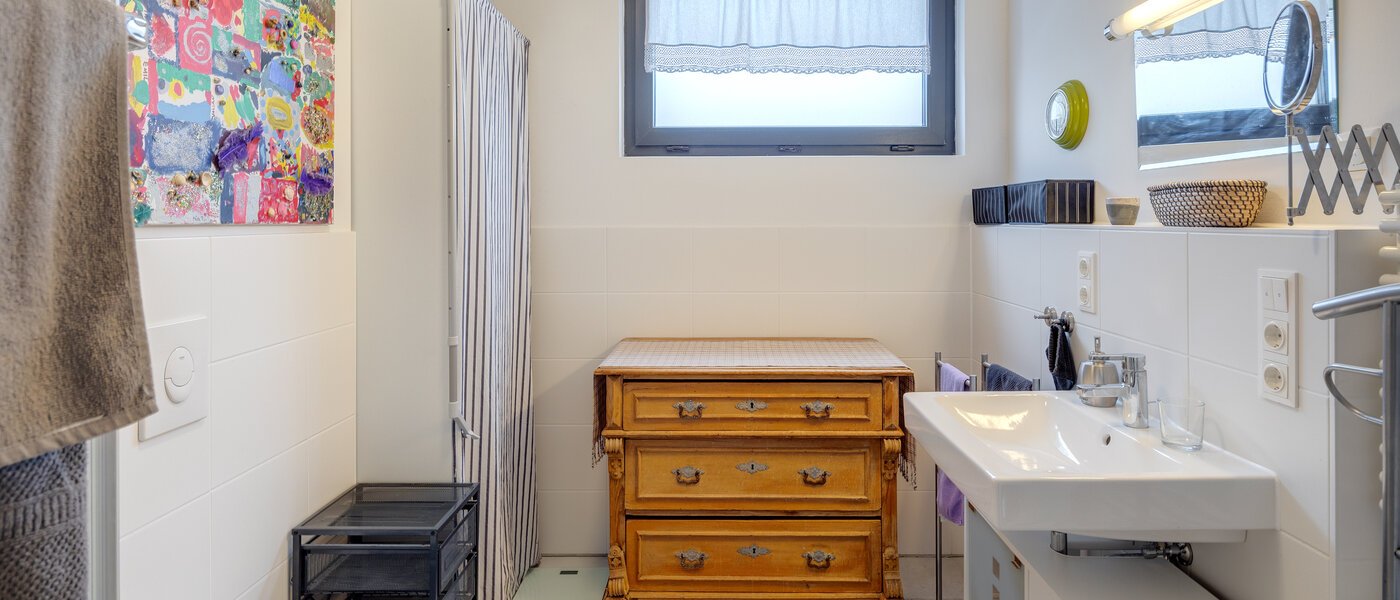 Wohnung München Oberföhring 02 Badezimmer 11374