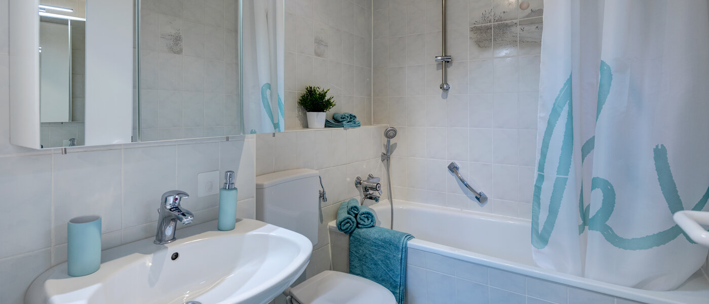 Wohnung Neufahrn b. Freising 01 Badezimmer 11382