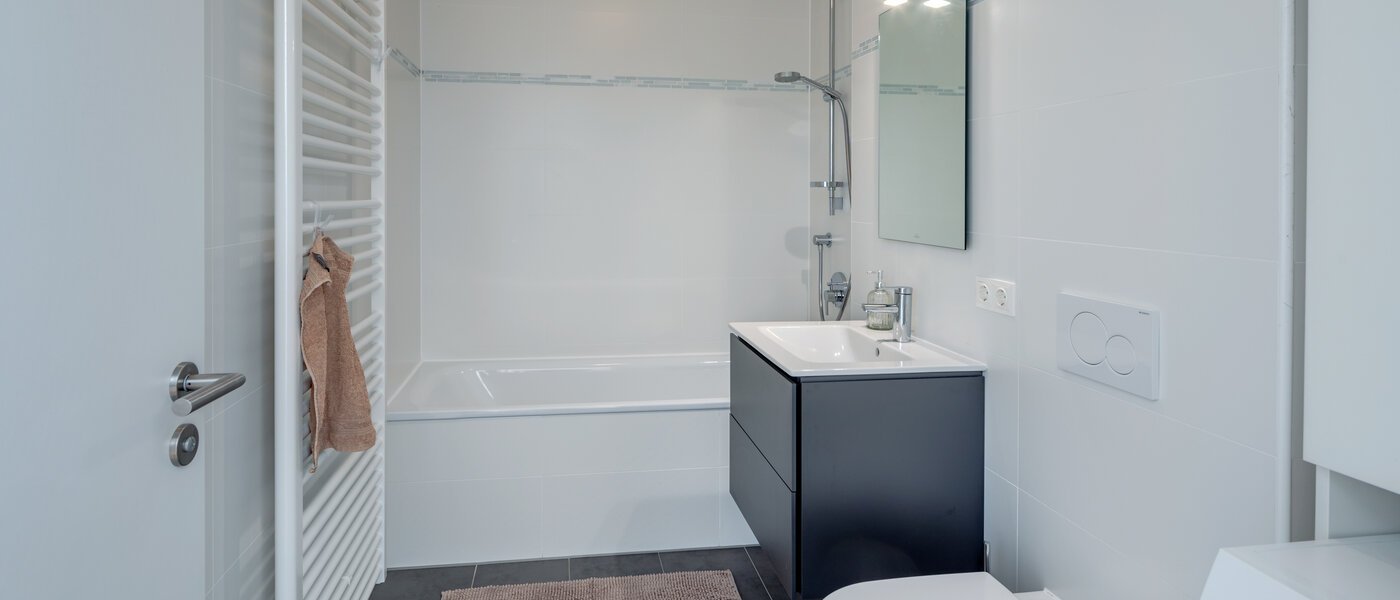 Wohnung München Aubing 01 Badezimmer 11399