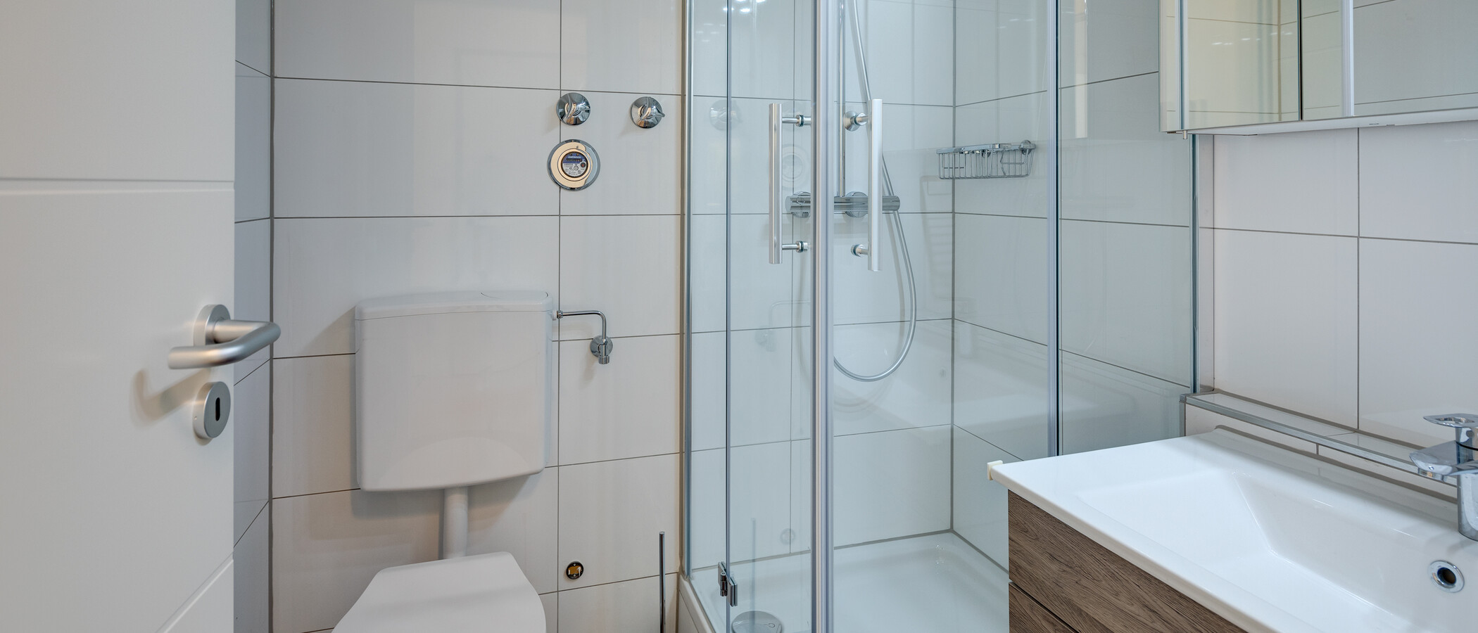 Wohnung München Milbertshofen 01 Badezimmer 11407