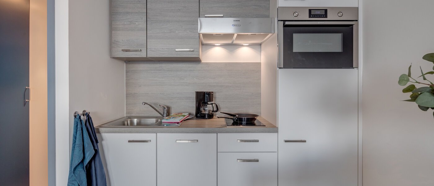 Wohnung München Arabellapark 01 Küche 11422