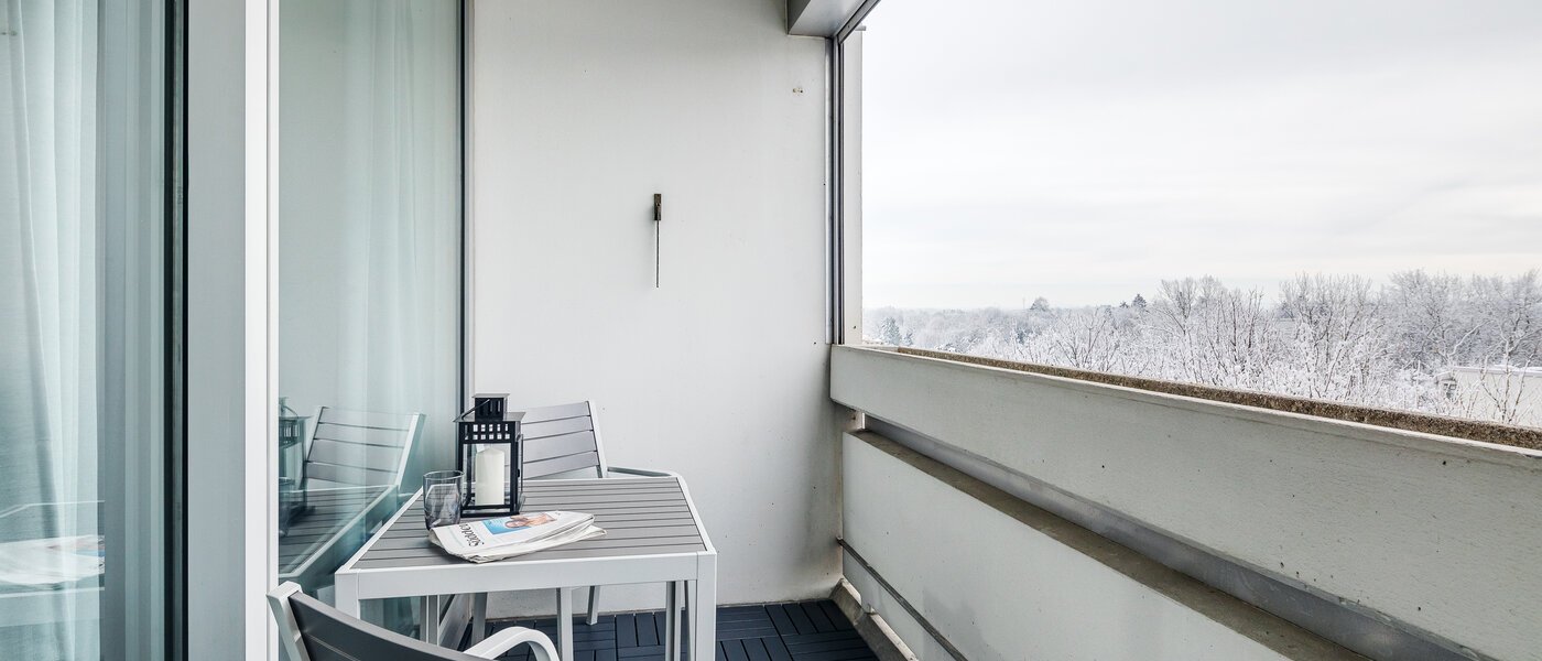 Wohnung München Arabellapark 02 Balkon 11422