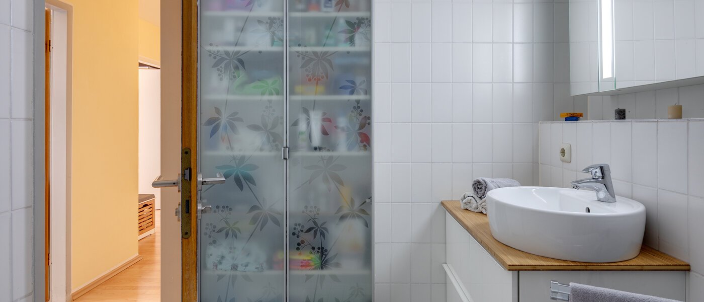 Dachgeschosswohnung München Schwanthalerhöhe 02 Badezimmer 11426