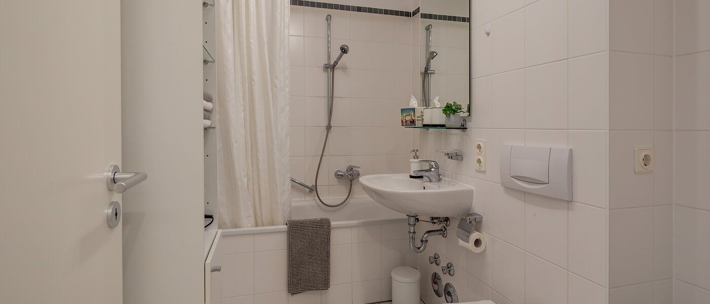 Wohnung München Maxvorstadt - Westen 01 Badezimmer 11480