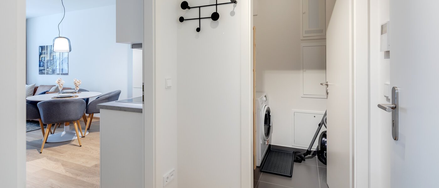 Wohnung München Bogenhausen 01 Flur/Gang 11481