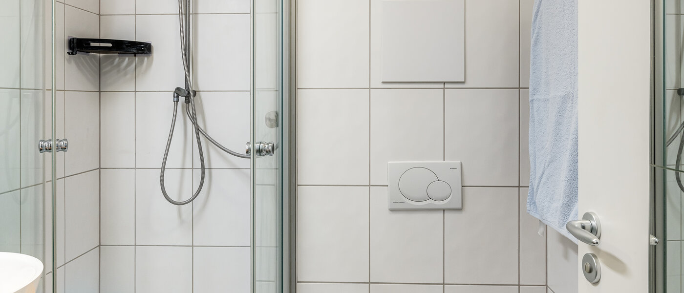 Wohnung München Milbertshofen 01 Badezimmer 11493