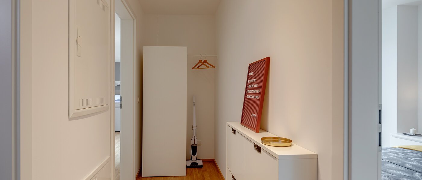 Wohnung München Riem 03 Flur/Gang 11494