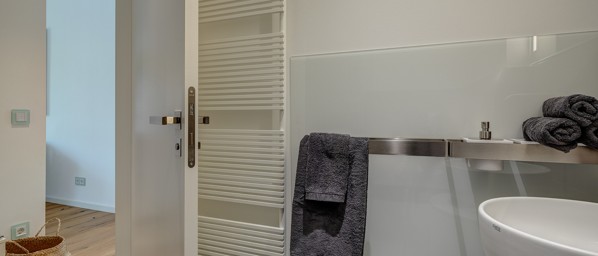 Wohnung München Nymphenburg 03 2. Badezimmer 11535