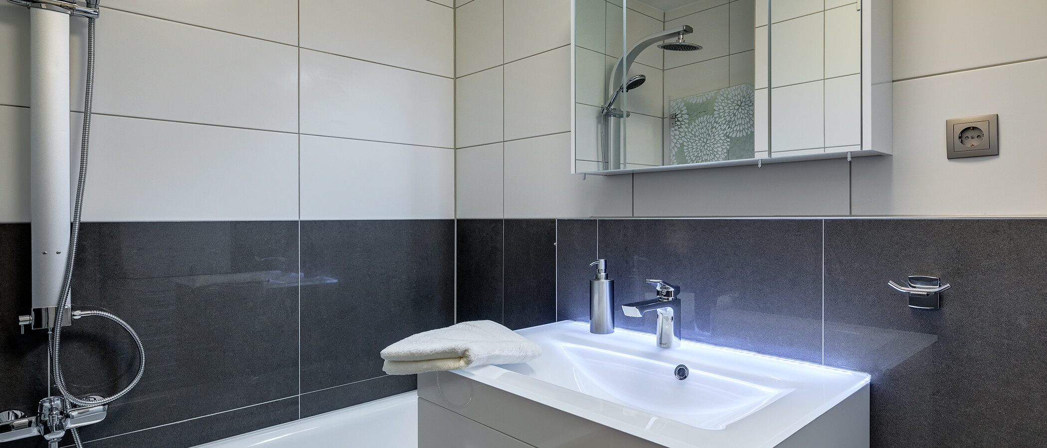 Wohnung München Thalkirchen 01 Badezimmer 11557