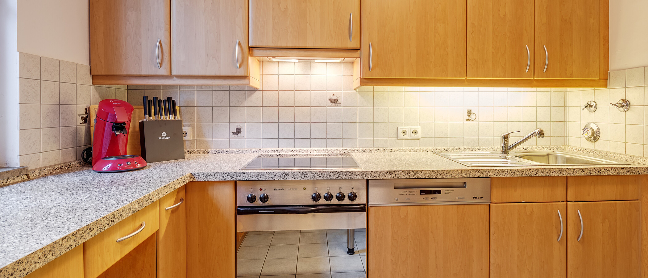 Wohnung München Oberföhring 02 Küche 11585