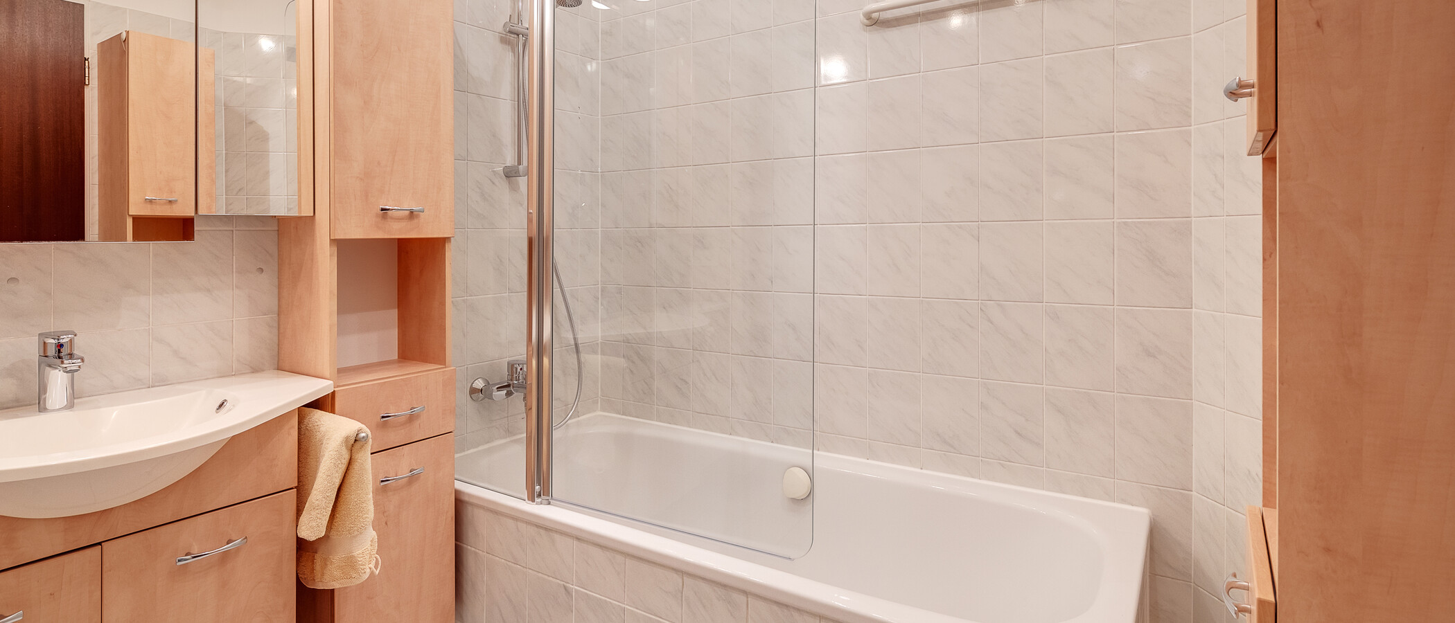 Wohnung München Oberföhring 02 Badezimmer 11585