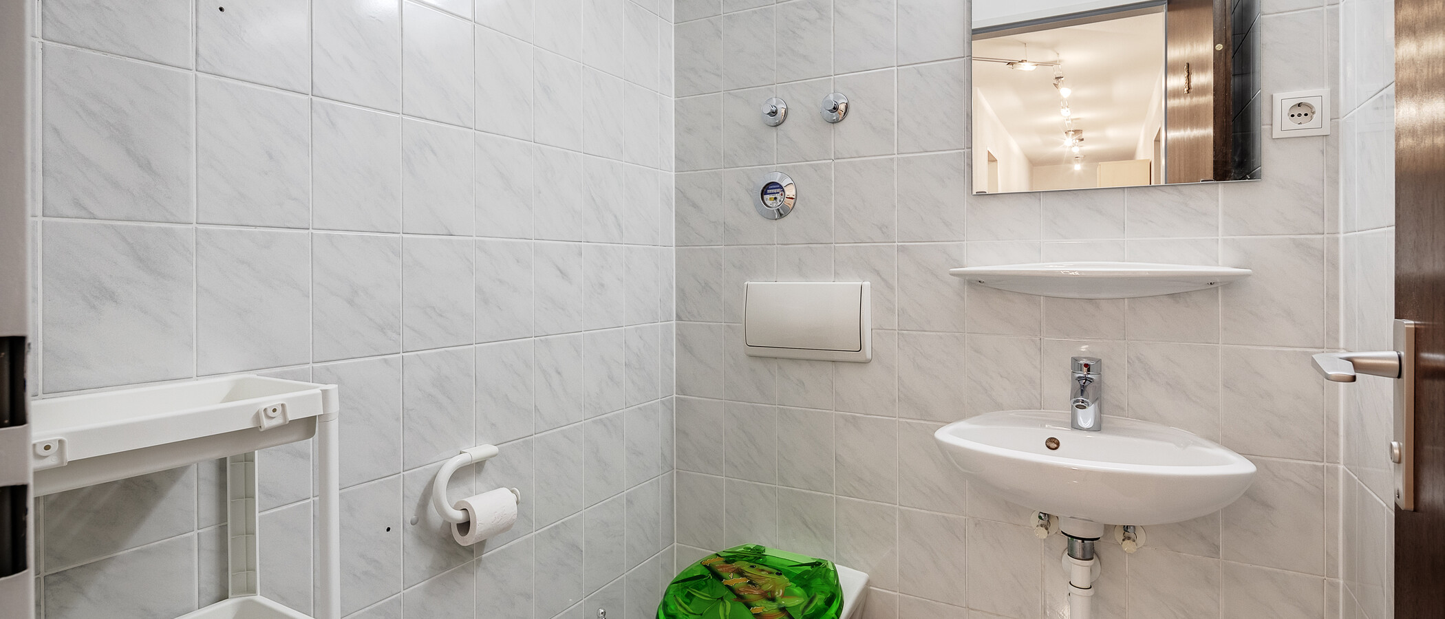 Wohnung München Oberföhring 01 Gäste-WC 11585