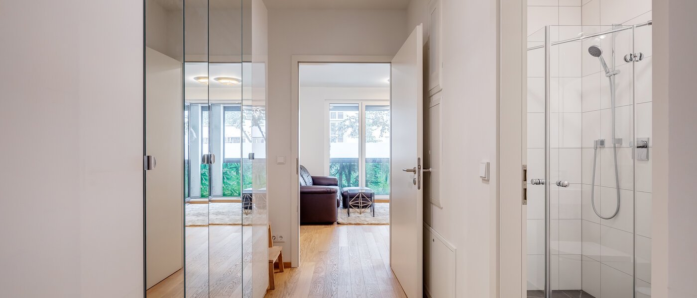 Wohnung München Bogenhausen 01 Flur/Gang 11684