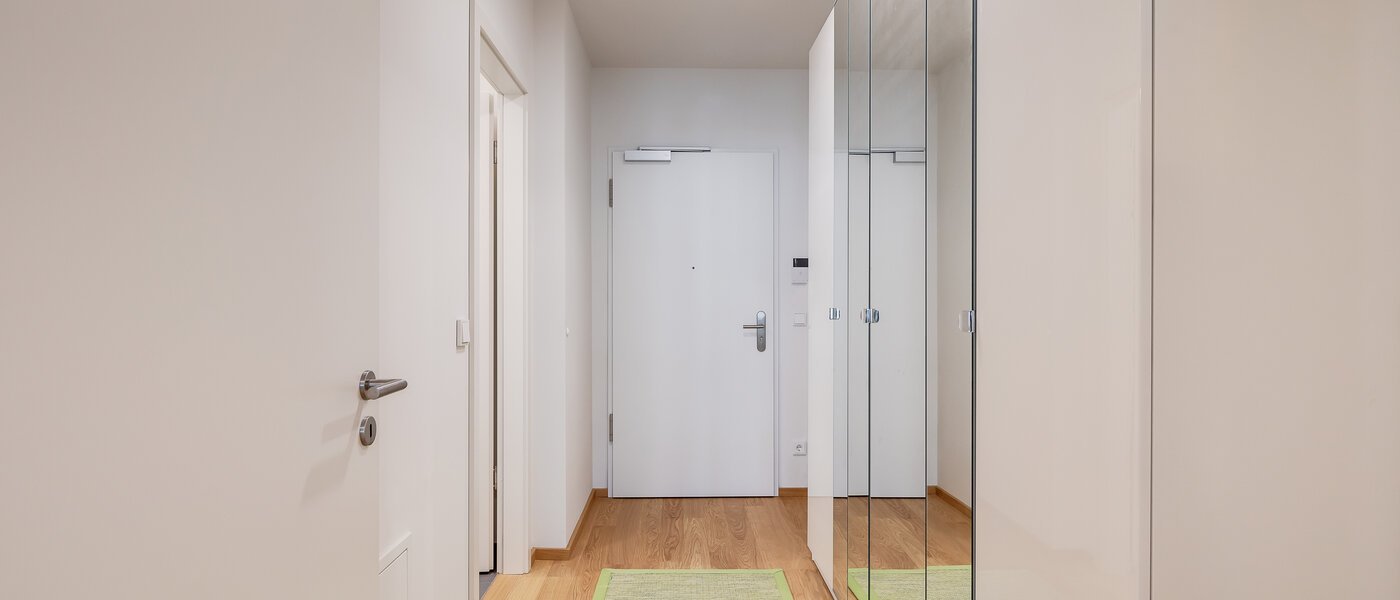 Wohnung München Bogenhausen 02 Flur/Gang 11684