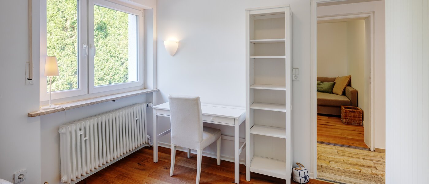 Gartenwohnung Feldafing 04 2. Schlafzimmer	 11698