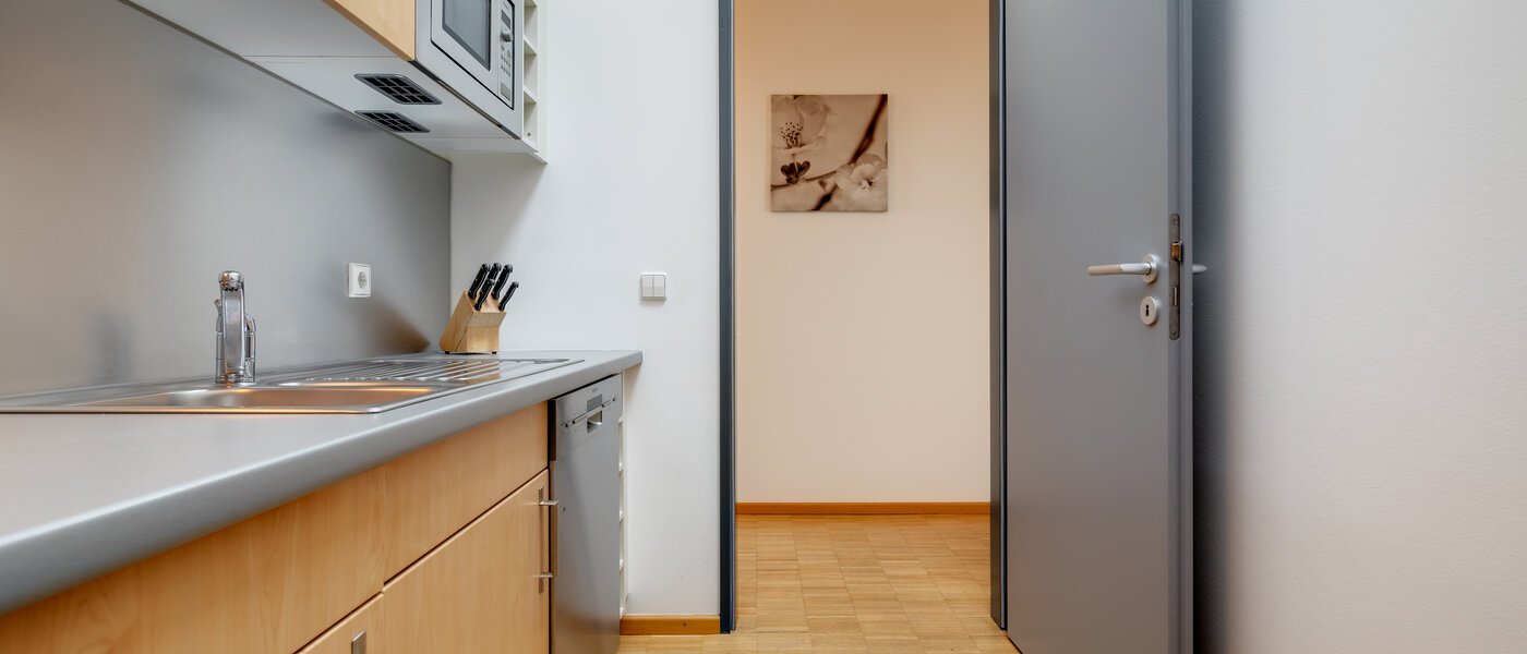 Dachterrassenwohnung München Maxvorstadt - Museumsviertel 02 Küche 1170