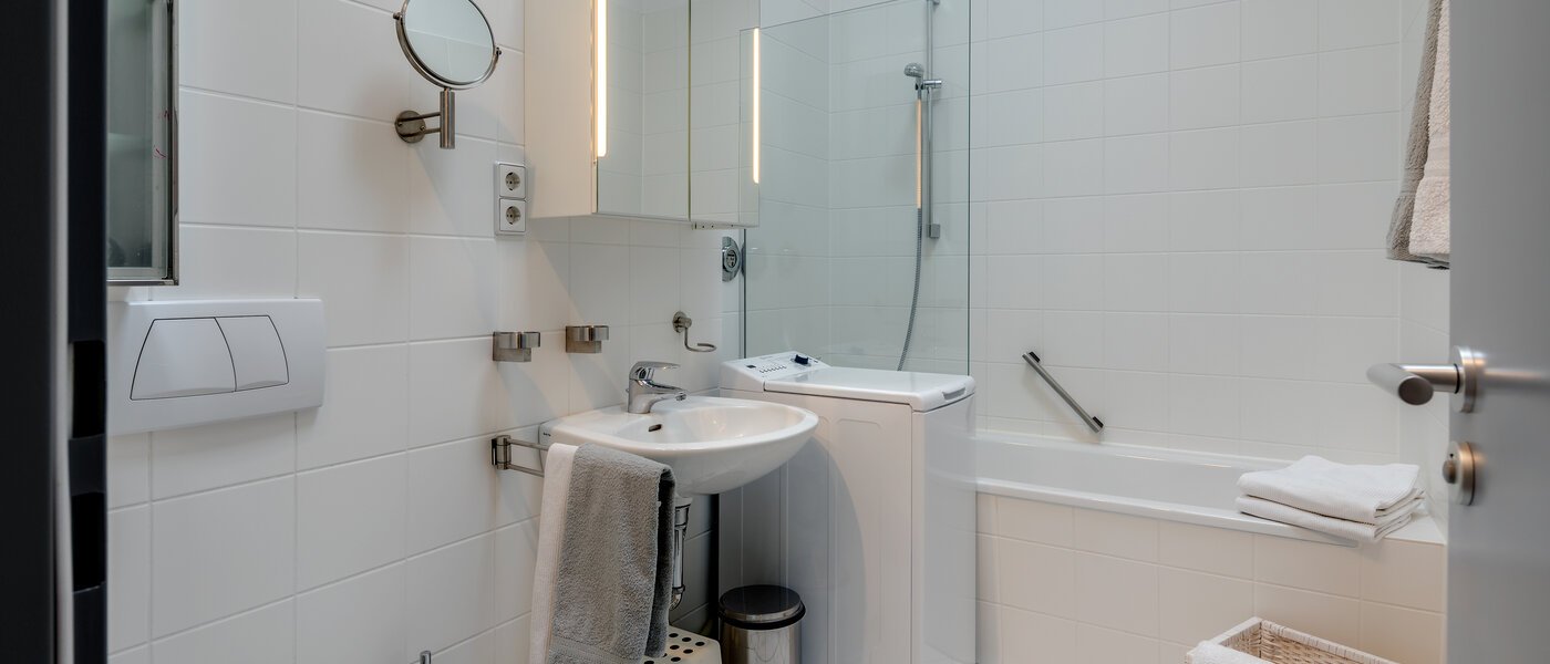 Dachterrassenwohnung München Maxvorstadt - Museumsviertel 01 Badezimmer 1170