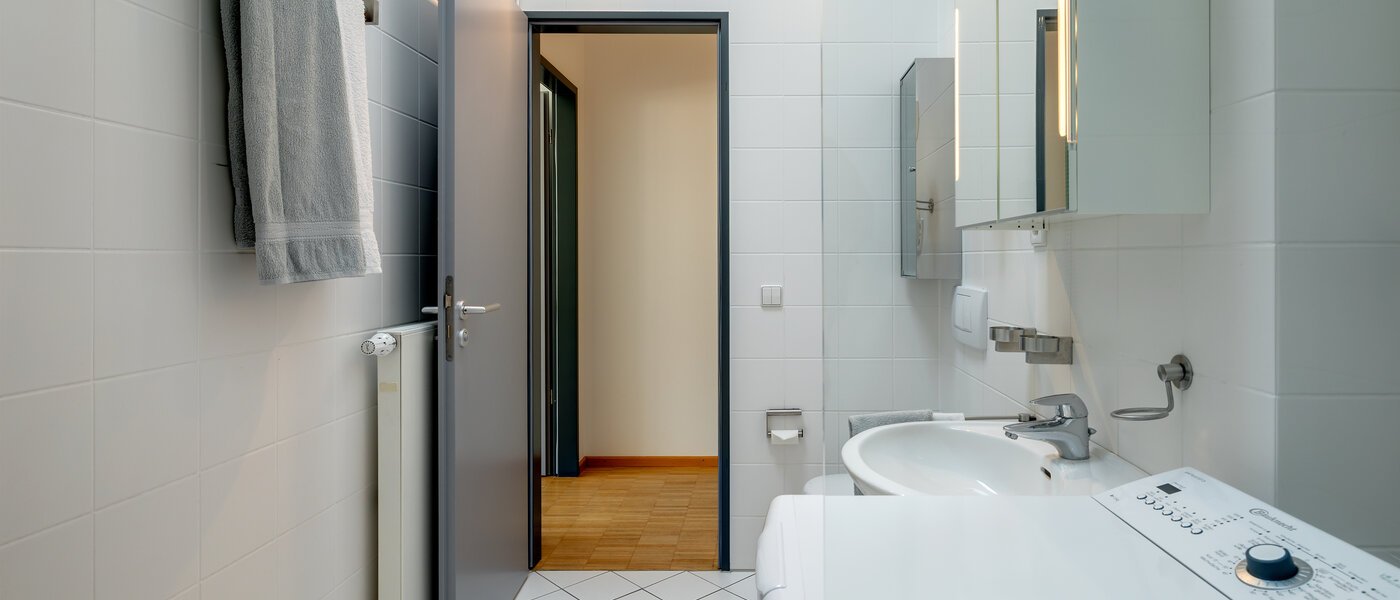 Dachterrassenwohnung München Maxvorstadt - Museumsviertel 02 Badezimmer 1170