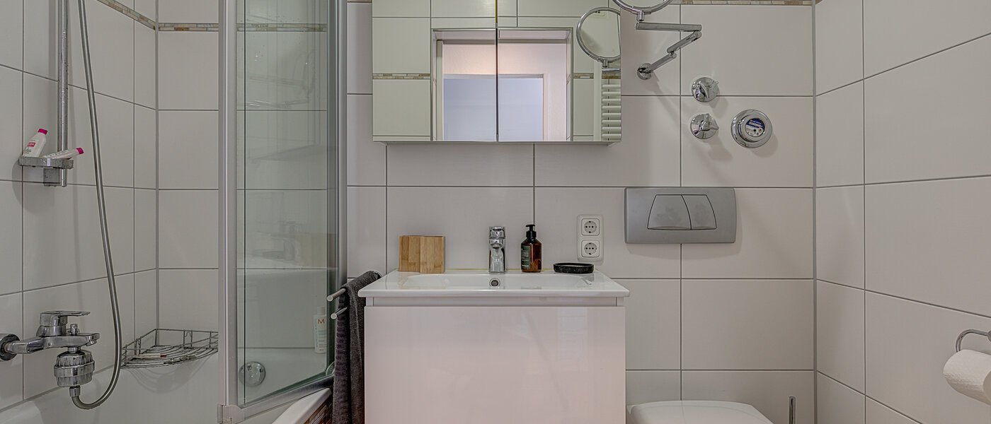 Wohnung München Berg am Laim 01 Badezimmer 11734