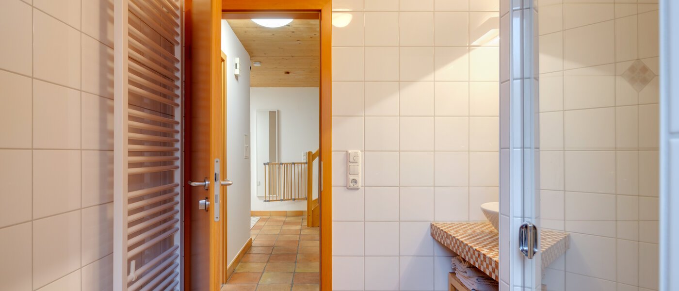 Einfamilienhaus München Fasanerie 02 2. Badezimmer 11740