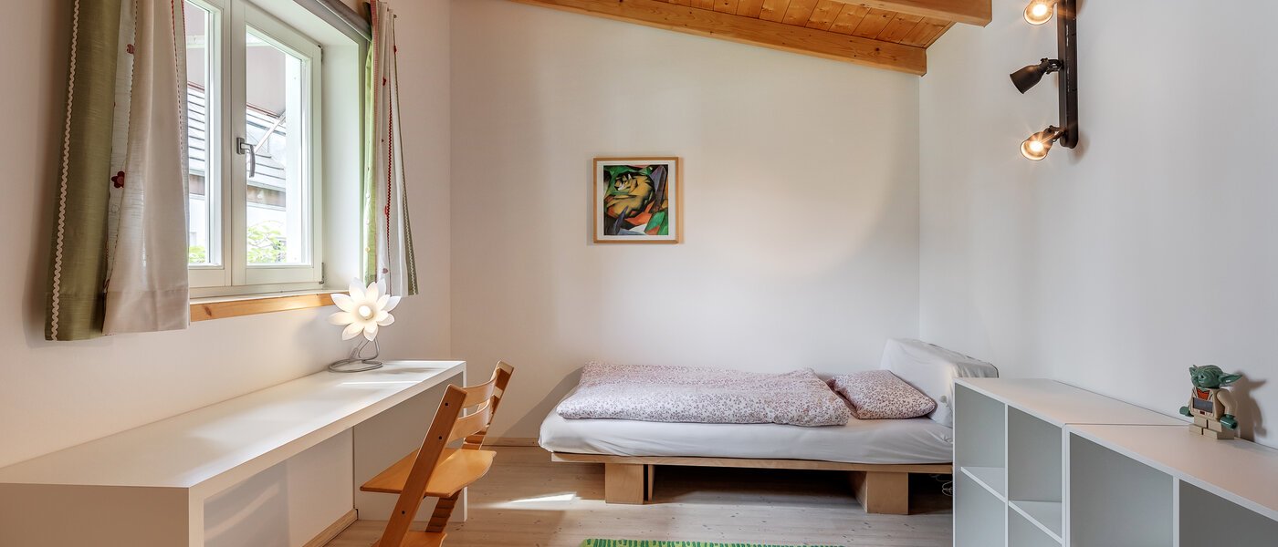 Einfamilienhaus München Fasanerie 01 2. Schlafzimmer	 11740