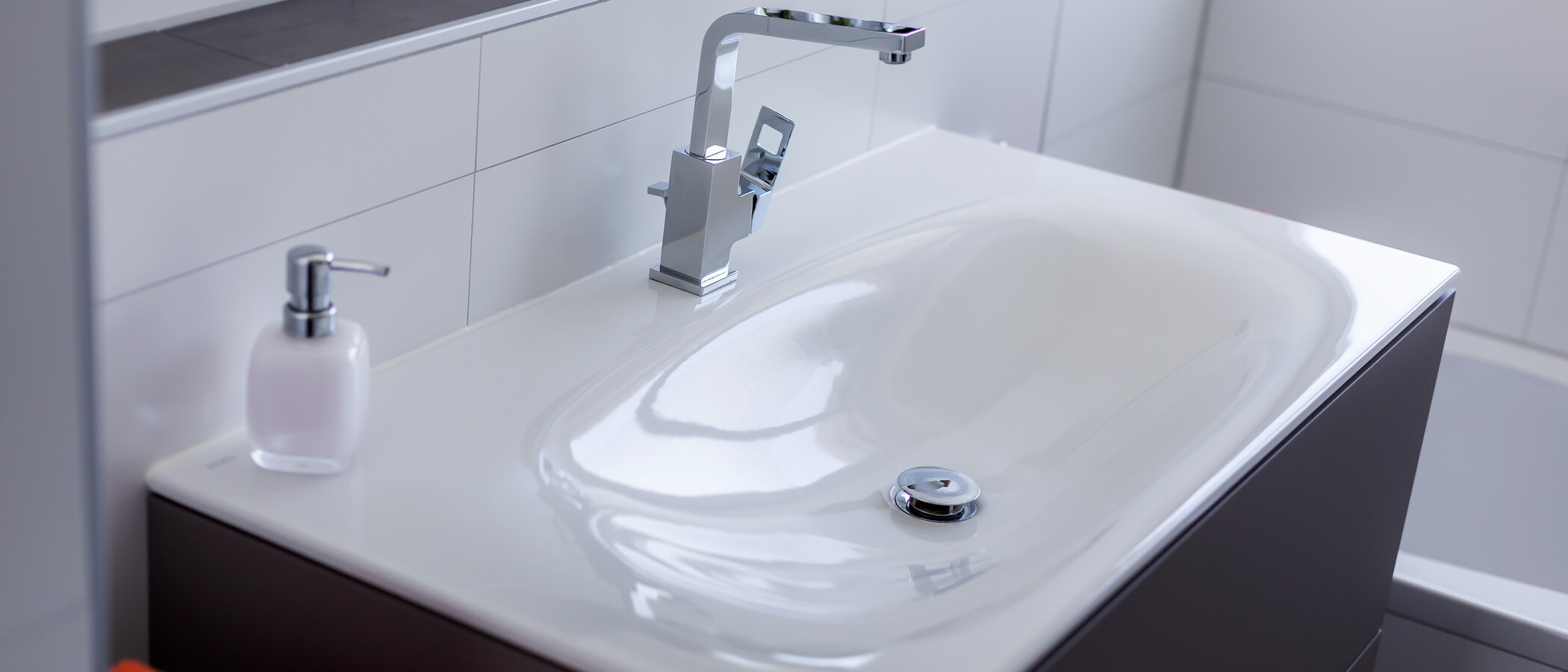 Dachgeschosswohnung München Großhadern 03 Badezimmer 11784