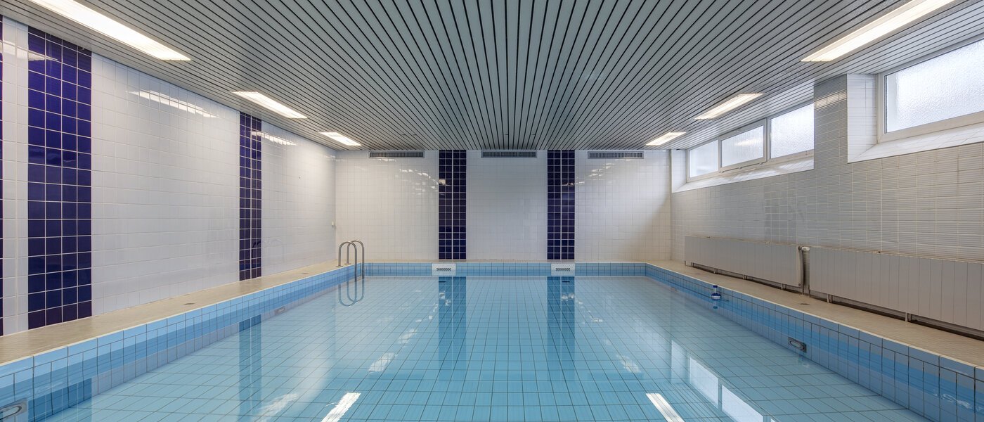 Dachterrassenwohnung München Westpark 02 Pool 11808