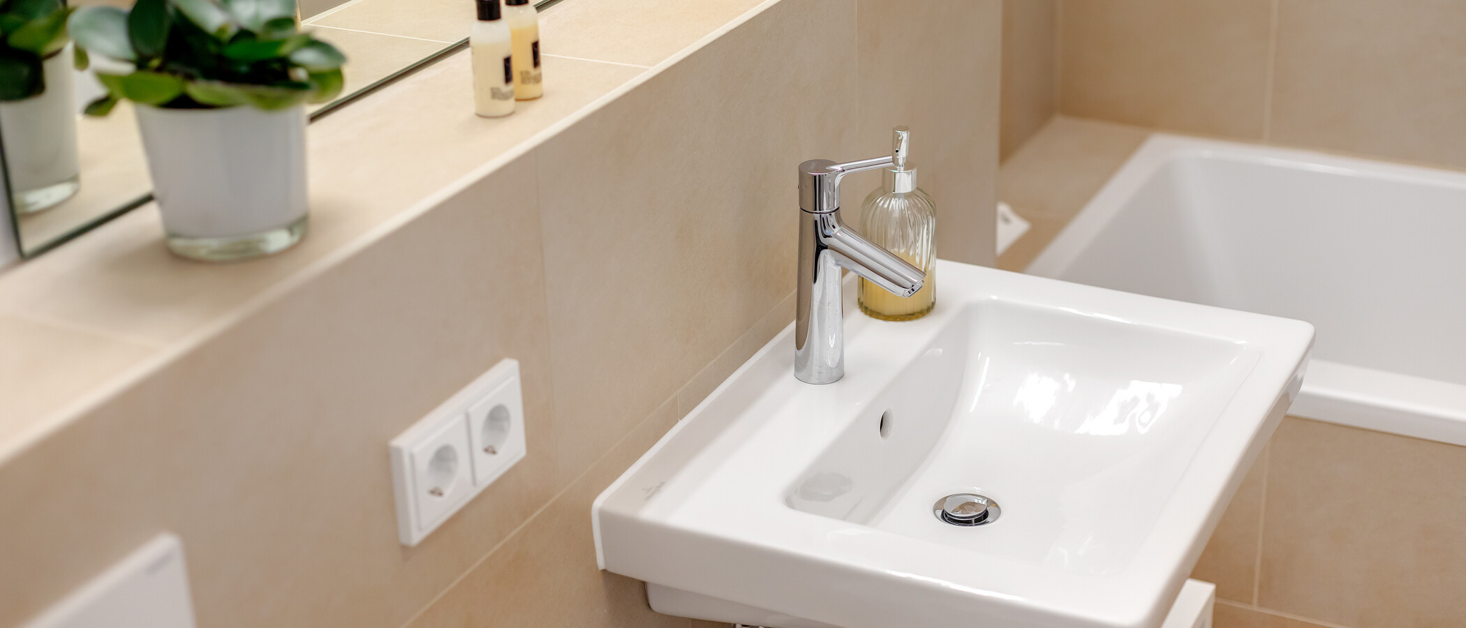 Wohnung München Neuhausen 02 Badezimmer 11831