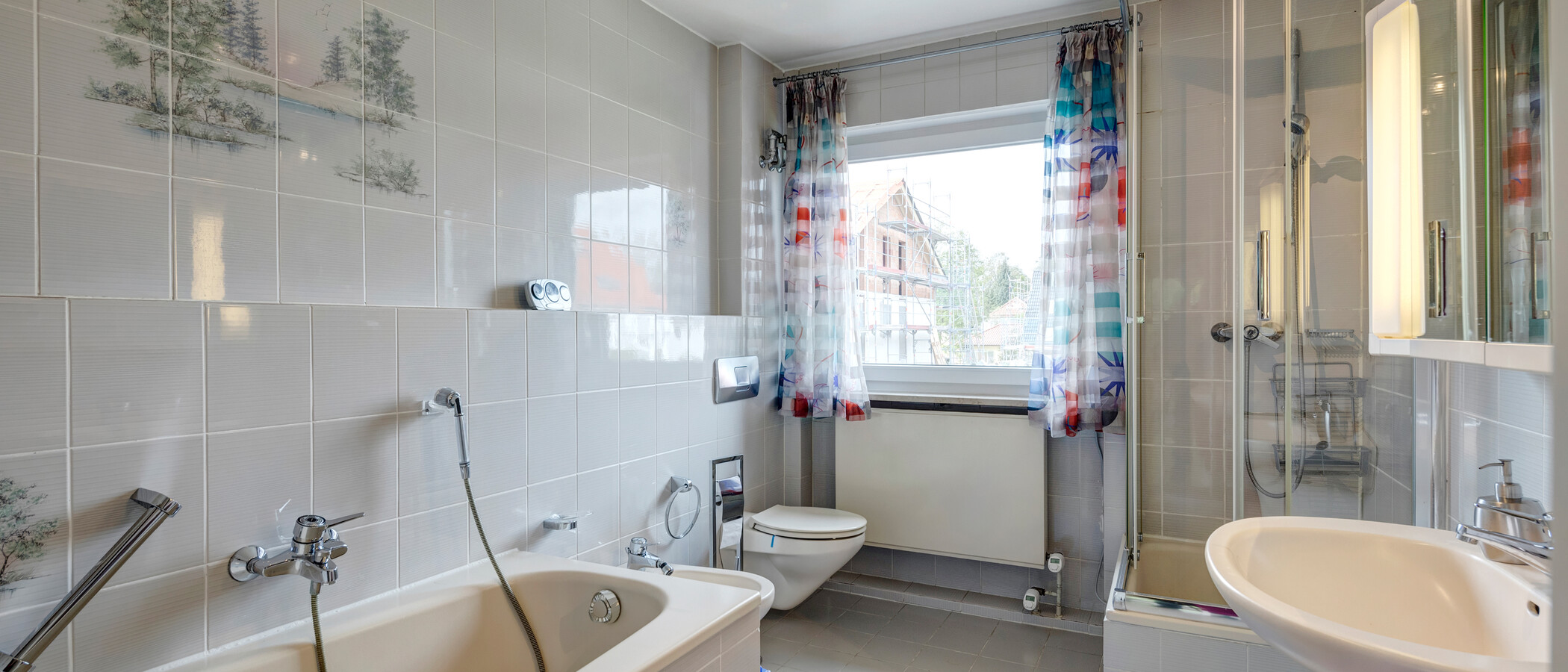 Reihenmittelhaus München Moosach 01 Badezimmer 11852