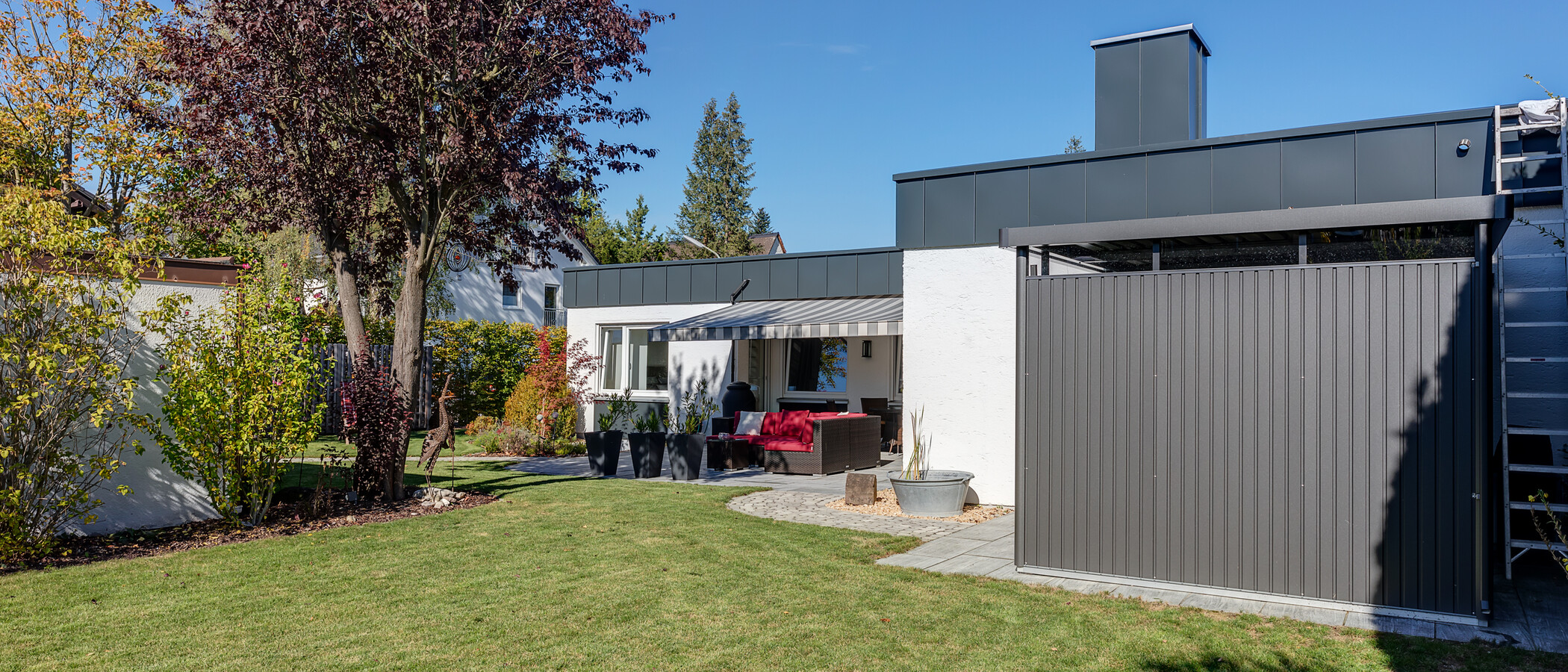 Bungalow Germering 01 Garten 11857