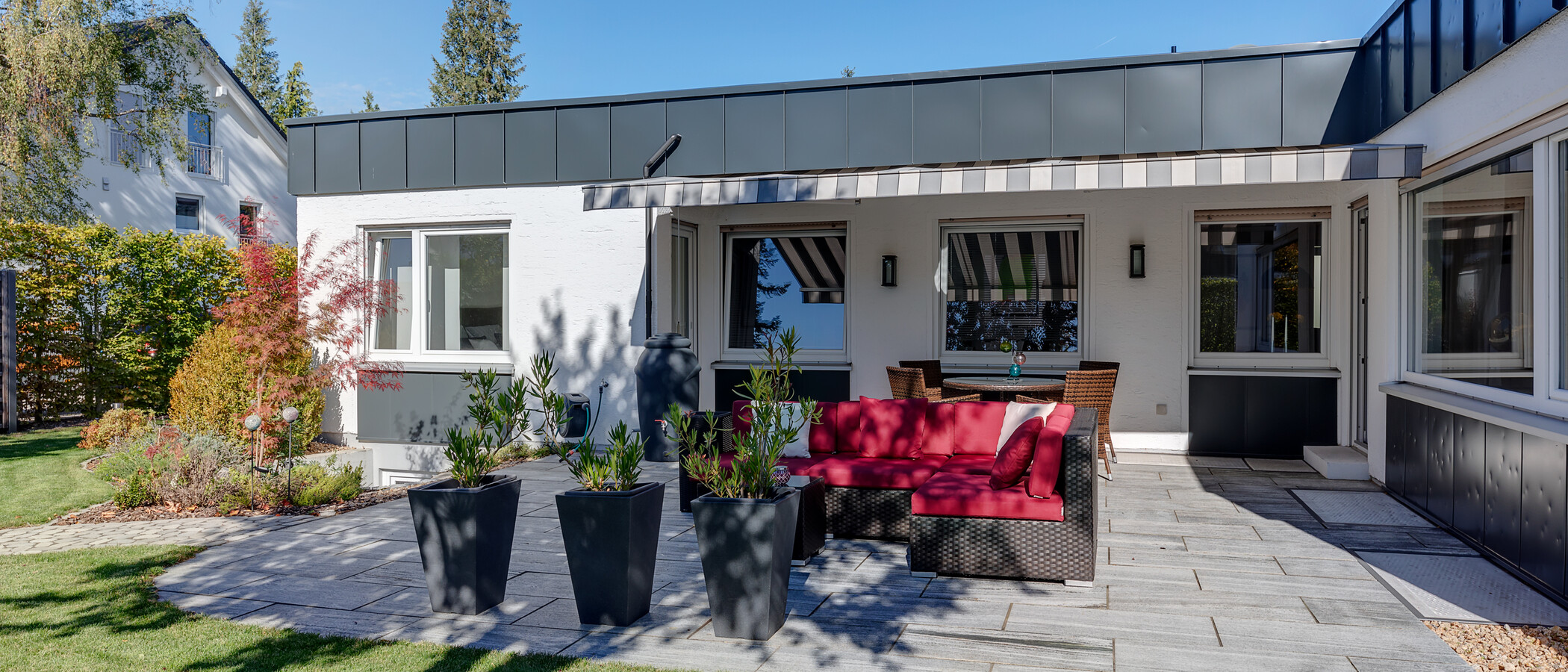 Bungalow Germering 02 Terrasse 11857