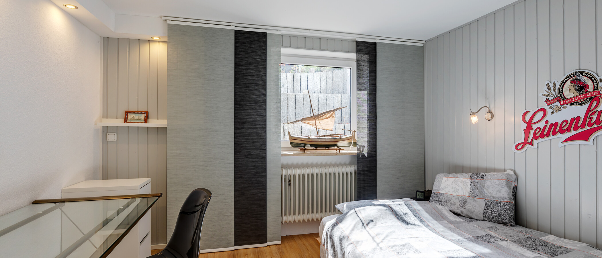 Bungalow Germering 02 2. Schlafzimmer	 11857