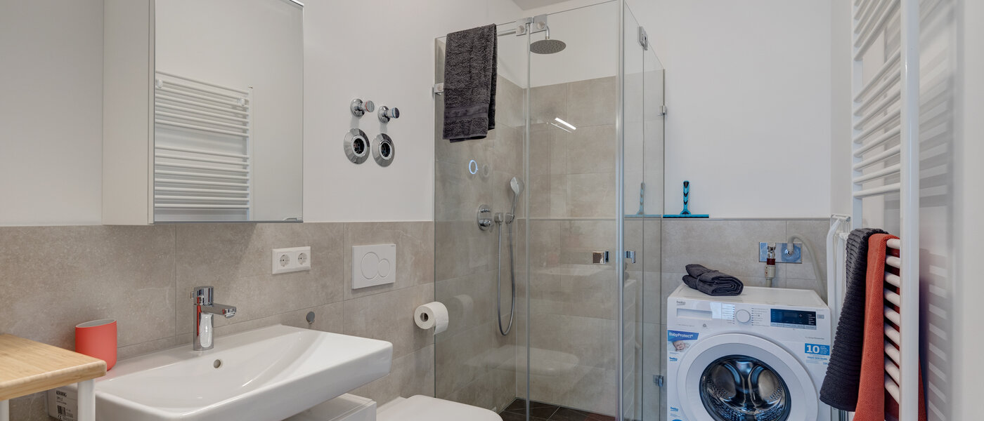 Wohnung München Neuhausen 01 Badezimmer 11862