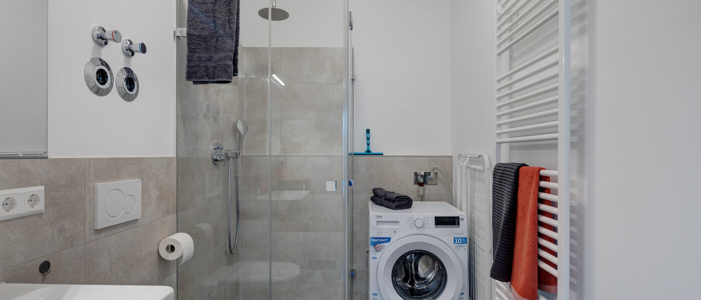 Wohnung München Neuhausen 02 Badezimmer 11862