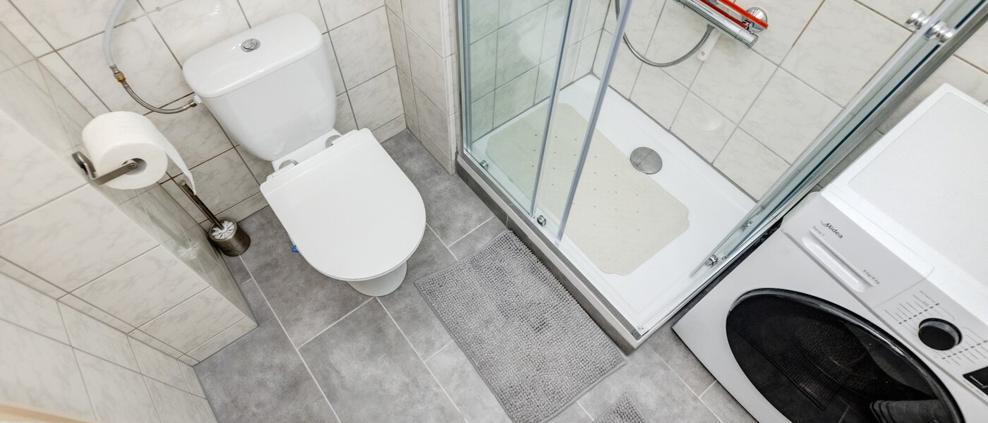 Wohnung München Englschalking 03 Badezimmer 11866