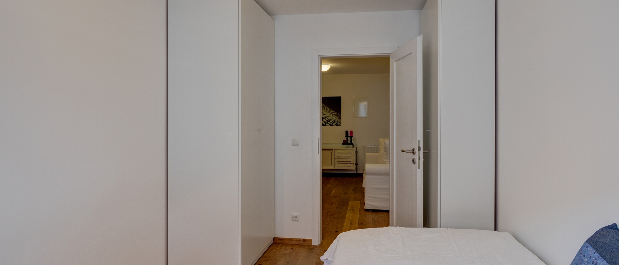 Wohnung München Schwabing (links der Leopoldstraße) 03 2. Schlafzimmer	 11895