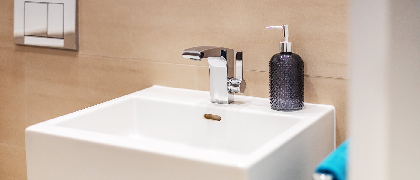 Apartment München Schwabing-West (rund um den Hohenzollernplatz) 03 Badezimmer 11899