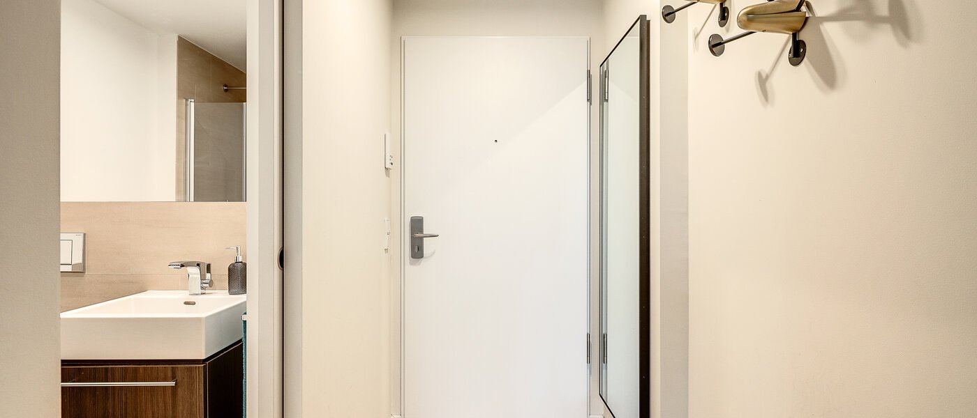 Apartment München Schwabing-West (rund um den Hohenzollernplatz) 03 Flur/Gang 11899