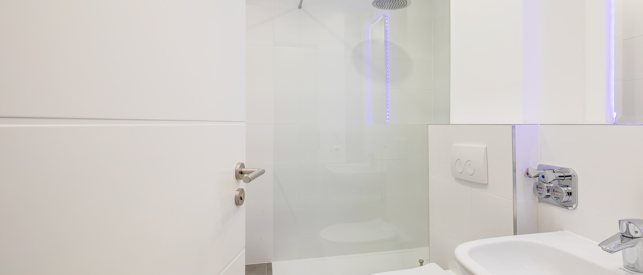Apartment München Berg am Laim 01 Badezimmer 11909